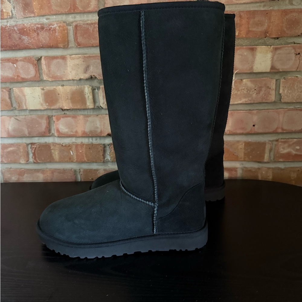Tall Black Ugg Boots NWOT Size 11